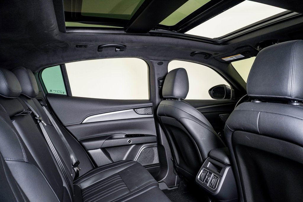 Certified 2024 Maserati Grecale GT image 16