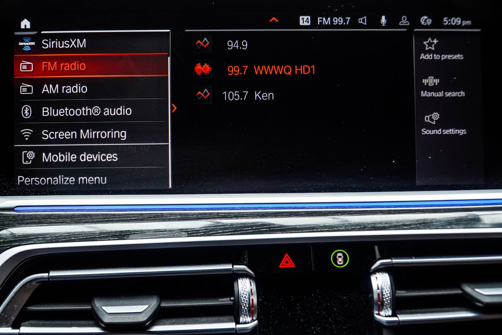 Used 2022 BMW X7 M50i w/ Executive Package AWD/4WD image 30