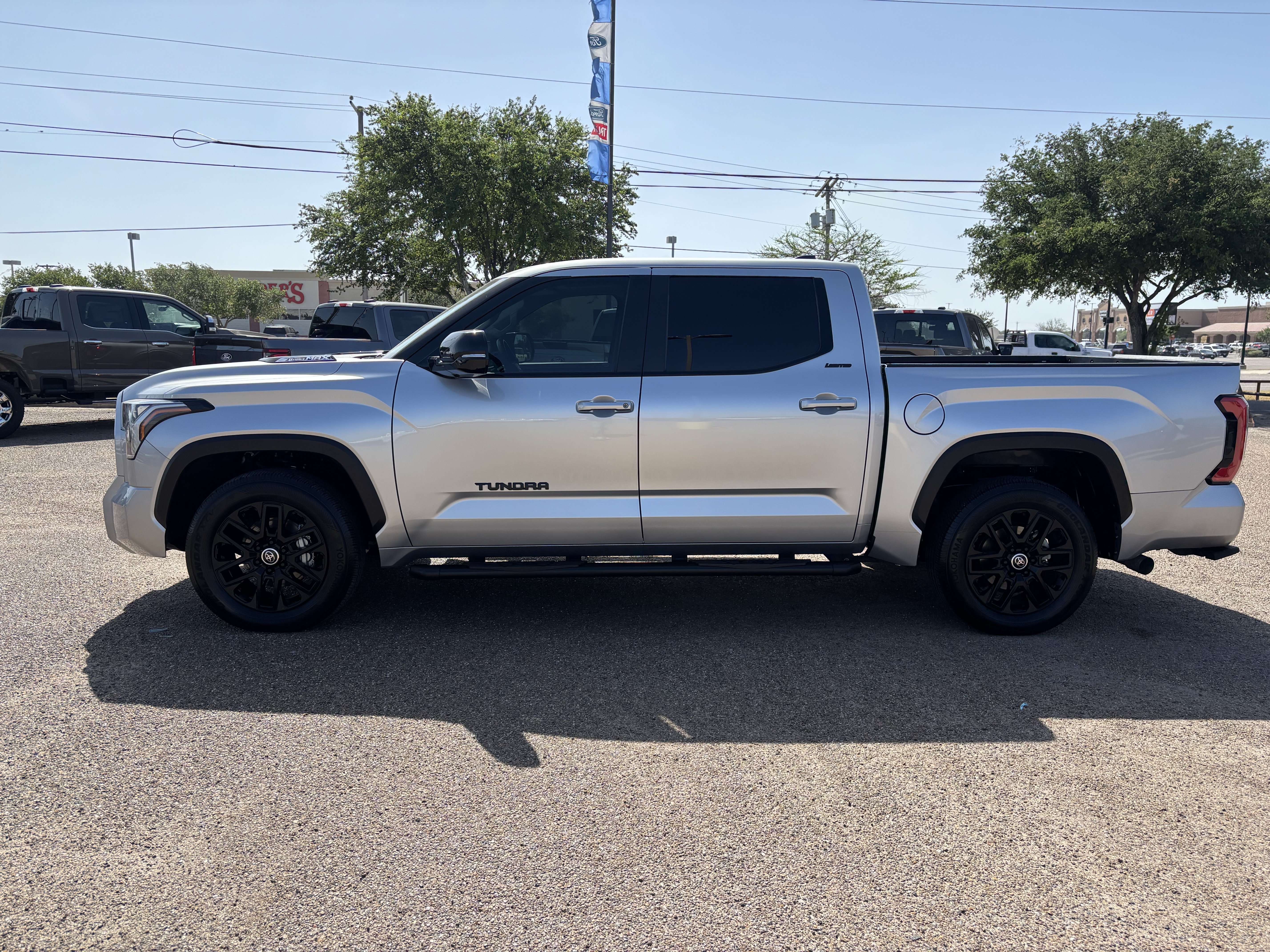 Used 2024 Toyota Tundra Limited RWD image 2