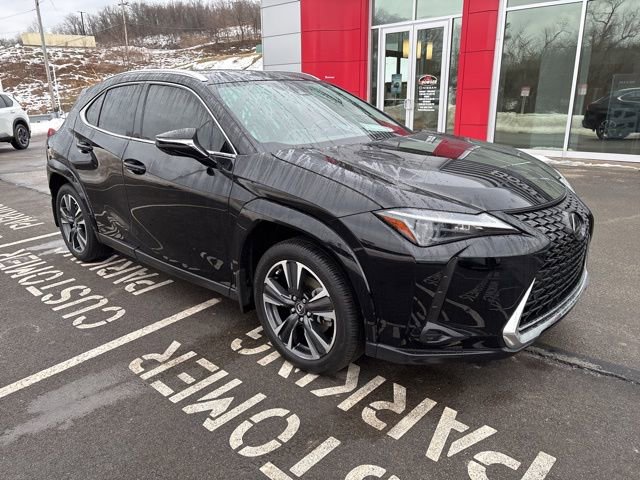 Used 2024 Lexus UX 250h AWD w/ Premium Package image 7