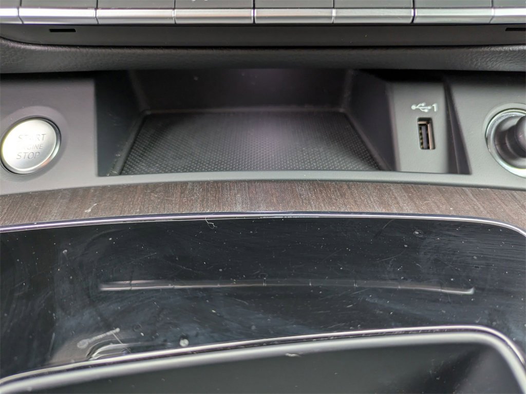 Used 2024 Audi Q5 2.0T Premium w/ Convenience Package image 27