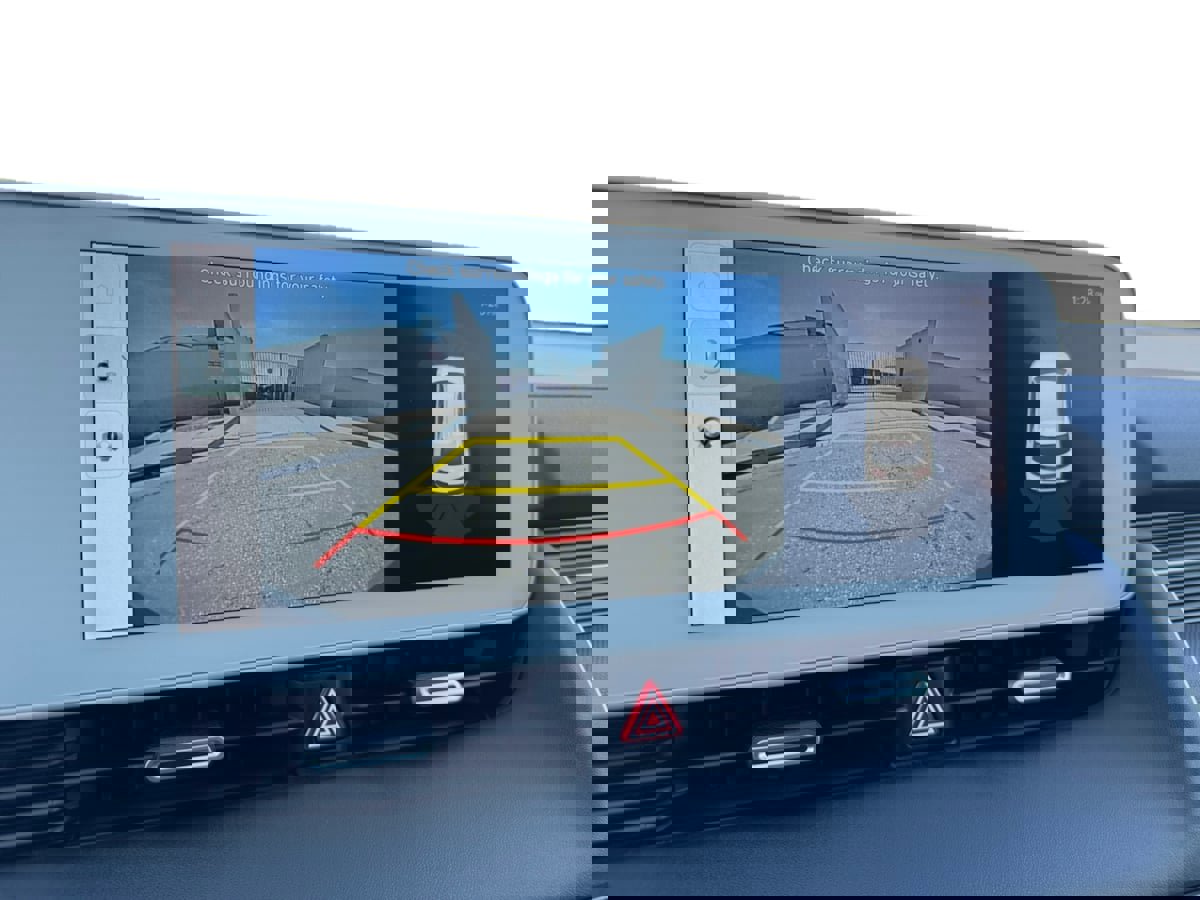 Used 2024 Hyundai Ioniq 5 SEL image 13