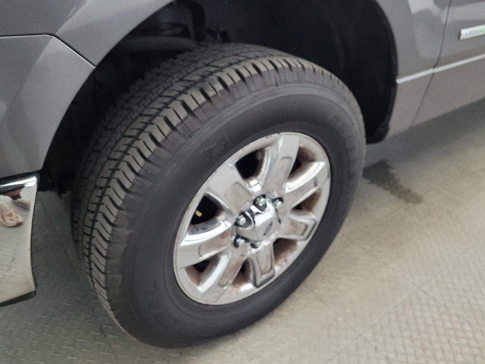 Used 2014 Ford F150 XLT w/ Equipment Group 302A Luxury AWD/4WD image 31