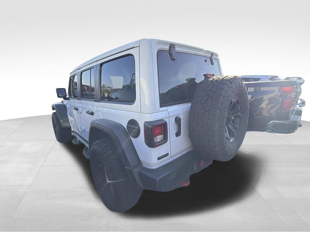 Used 2021 Jeep Wrangler Unlimited Rubicon w/ Cold Weather Group image 4