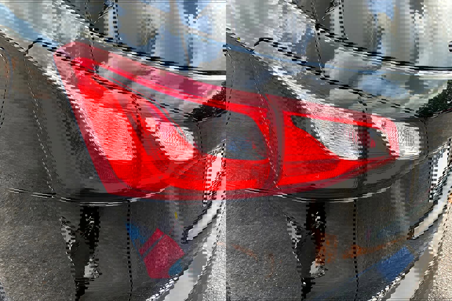 Used 2019 Chevrolet Equinox LS w/ LS Convenience Package image 28