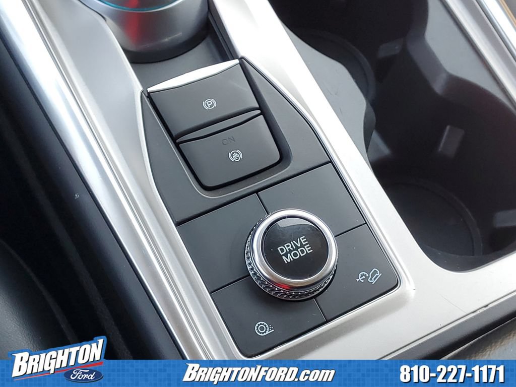 Used 2023 Ford Explorer XLT w/ Equipment Group 202A AWD/4WD image 28
