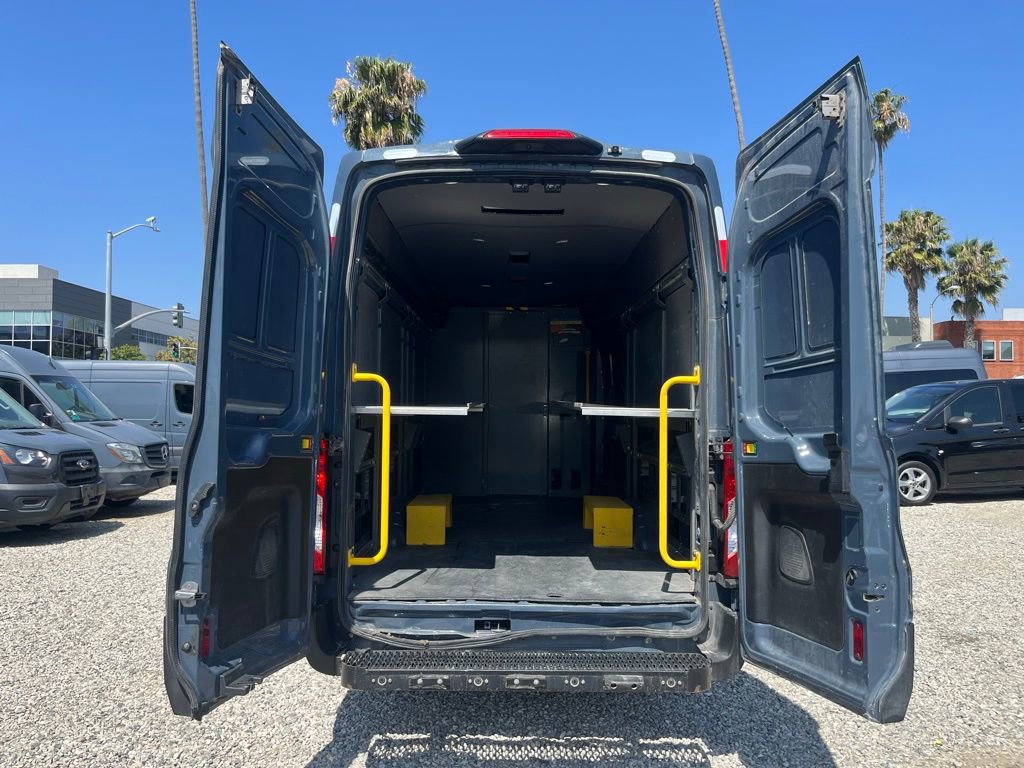 Used 2019 Ford Transit 250 148 High Roof Extended RWD image 9