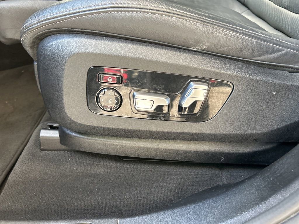 Used 2021 BMW X5 sDrive40i w/ M Sport Package image 16