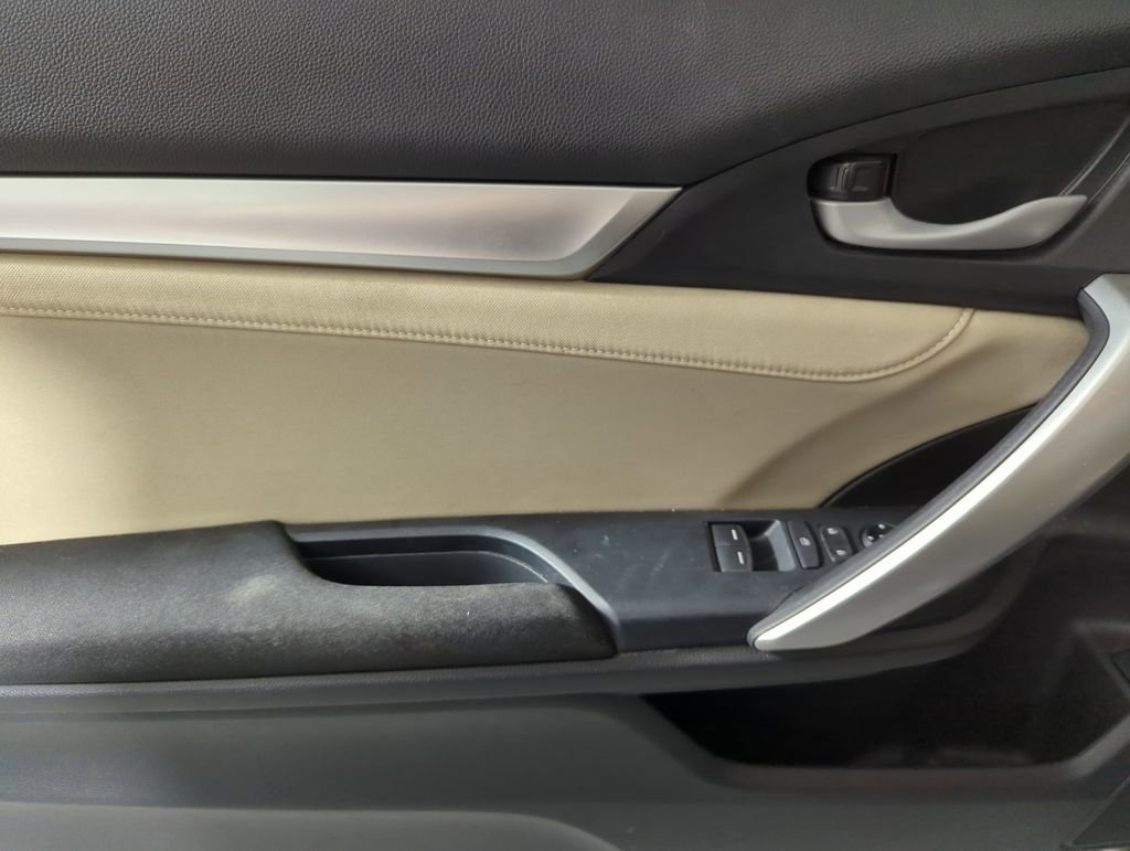 Certified 2018 Honda Civic EX-T image 10
