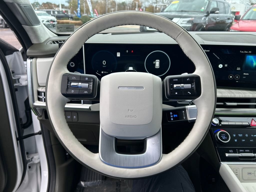 Certified 2025 Hyundai Santa Fe Calligraphy image 18