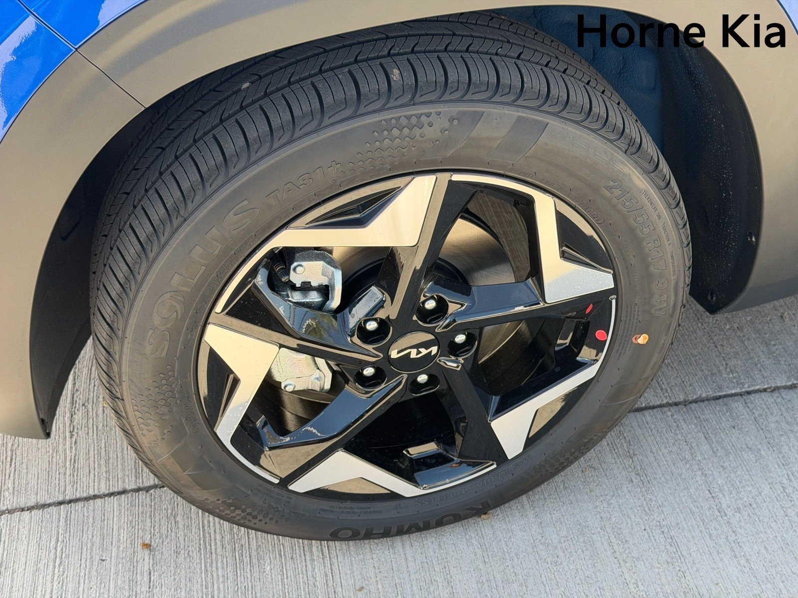 New 2026 Kia Seltos S FWD image 8
