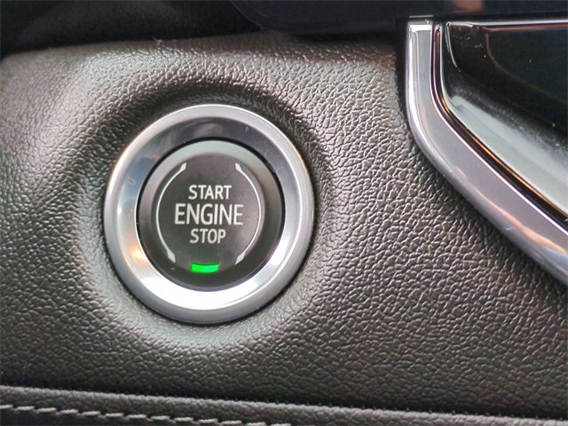 Certified 2023 Chevrolet Colorado LT w/ LT Convenience Package image 17