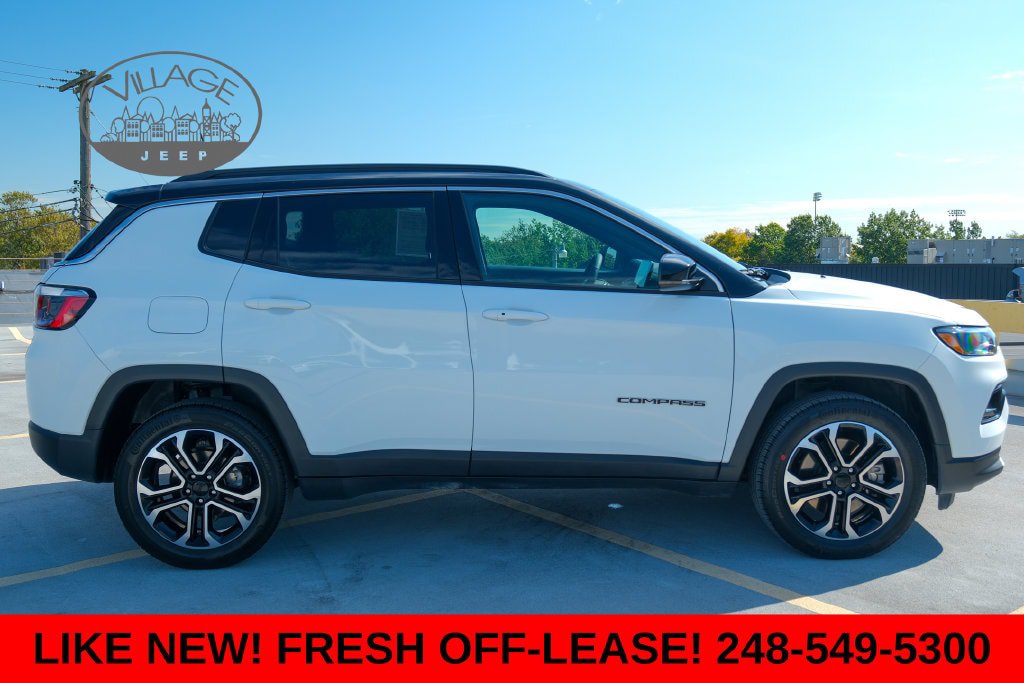 Used 2023 Jeep Compass Limited AWD/4WD image 4