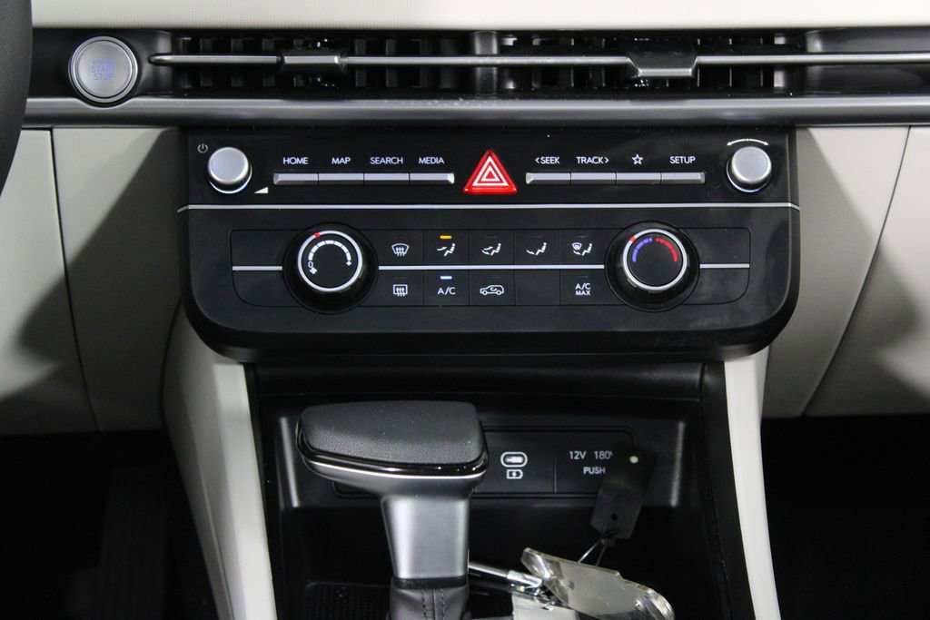 Certified 2026 Hyundai Tucson SE FWD image 22