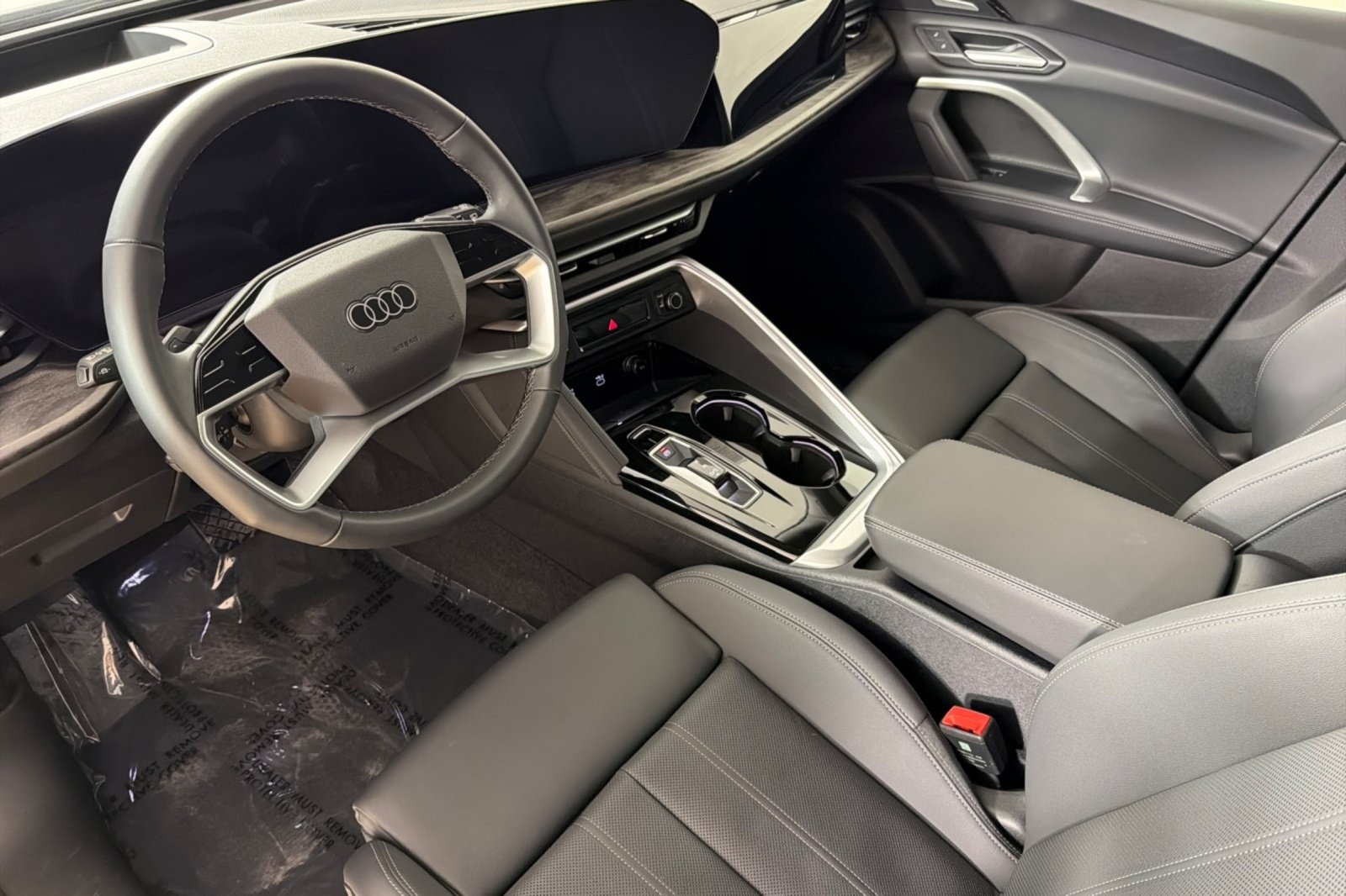 Used 2025 Audi Q5 Premium Plus w/ Premium Plus AWD/4WD image 9