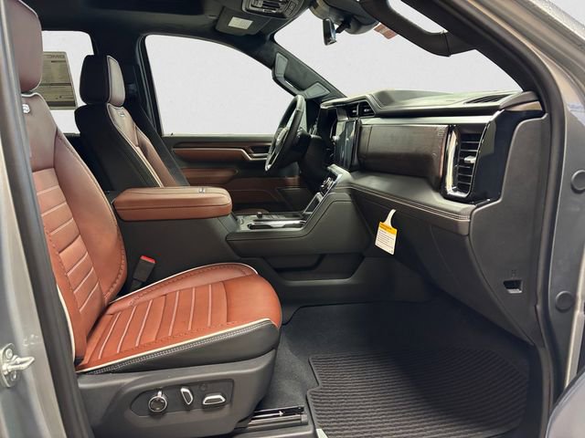New 2026 GMC Sierra 2500 Denali Ultimate AWD/4WD image 16