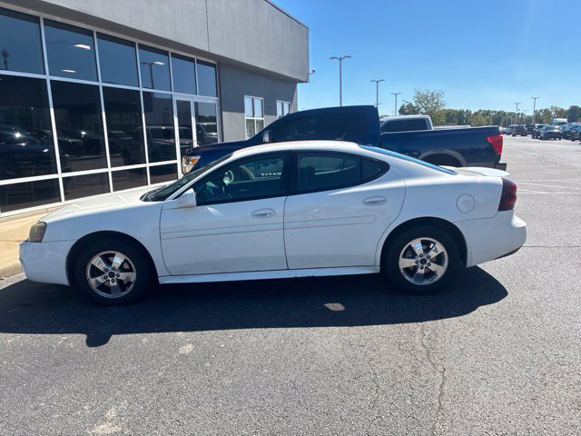 Used 2006 Pontiac Grand Prix FWD image 11