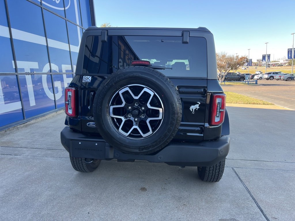 New 2025 Ford Bronco Outer Banks image 5