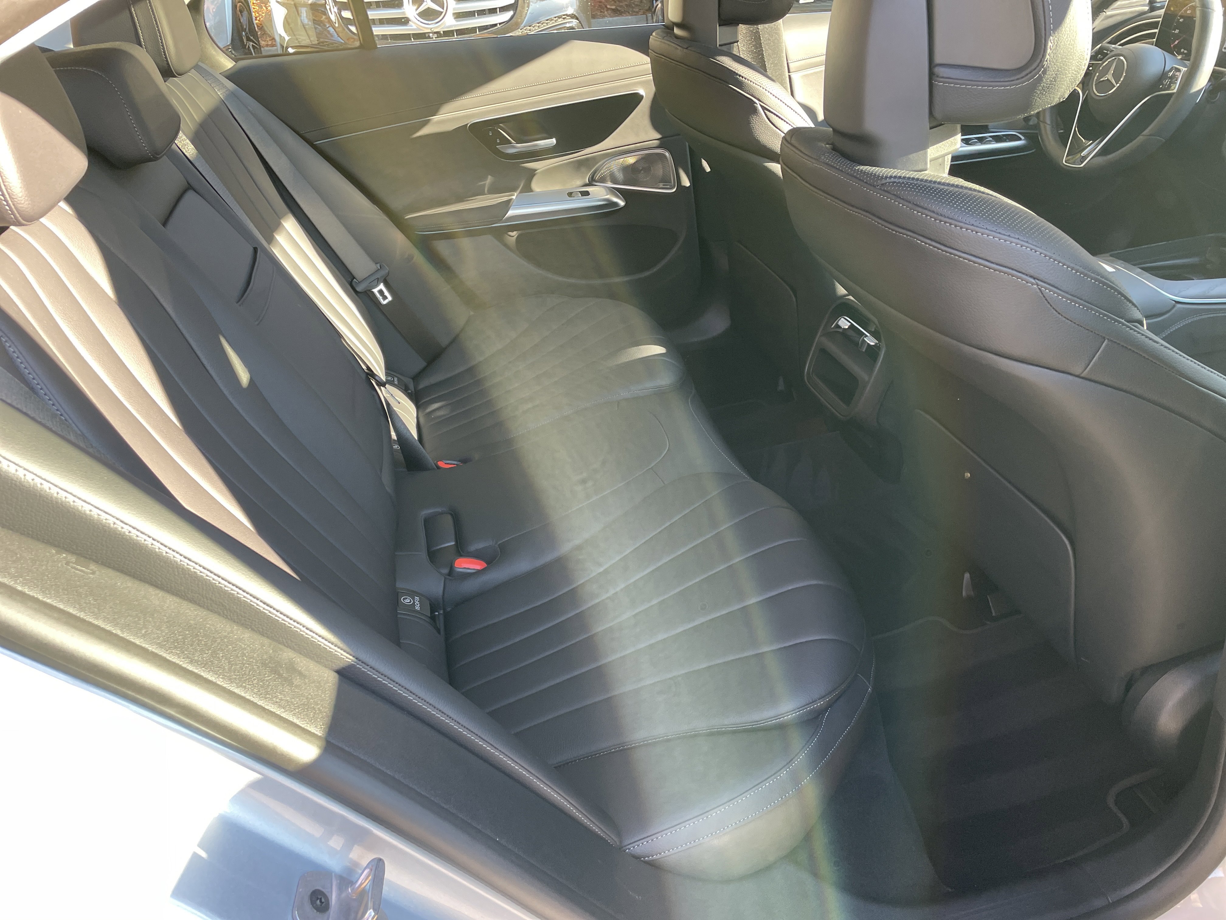 Certified 2024 Mercedes-Benz E 450 E 450 4MATIC Sedan image 44