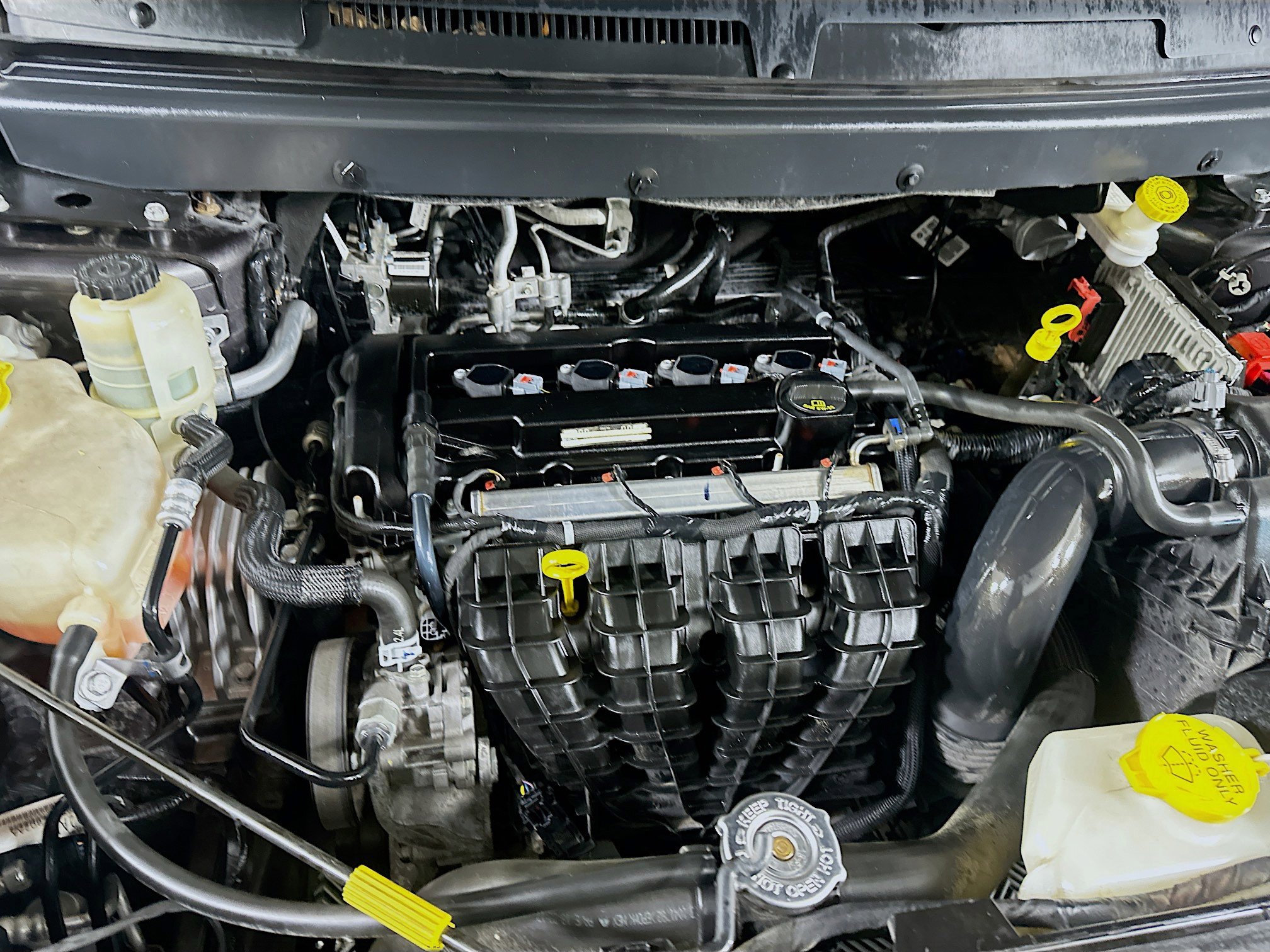 Used 2019 Dodge Journey SE image 32