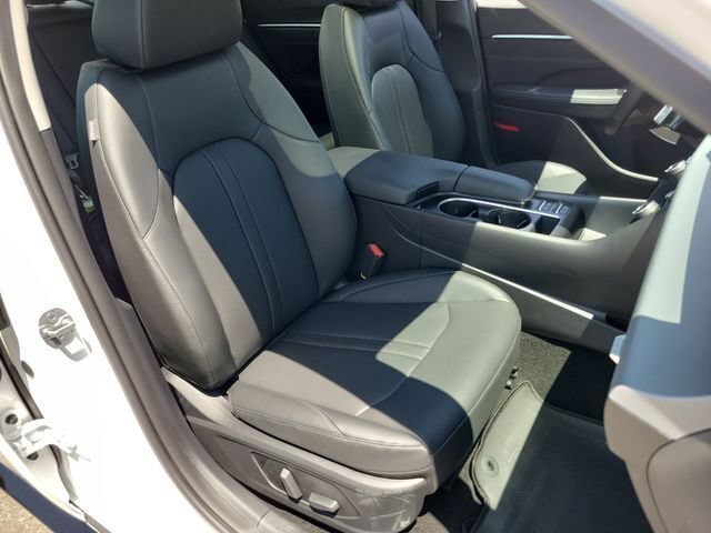 New 2026 Hyundai Sonata Limited FWD image 25