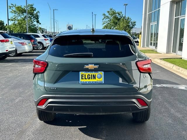 Used 2026 Chevrolet Trax LS FWD image 5