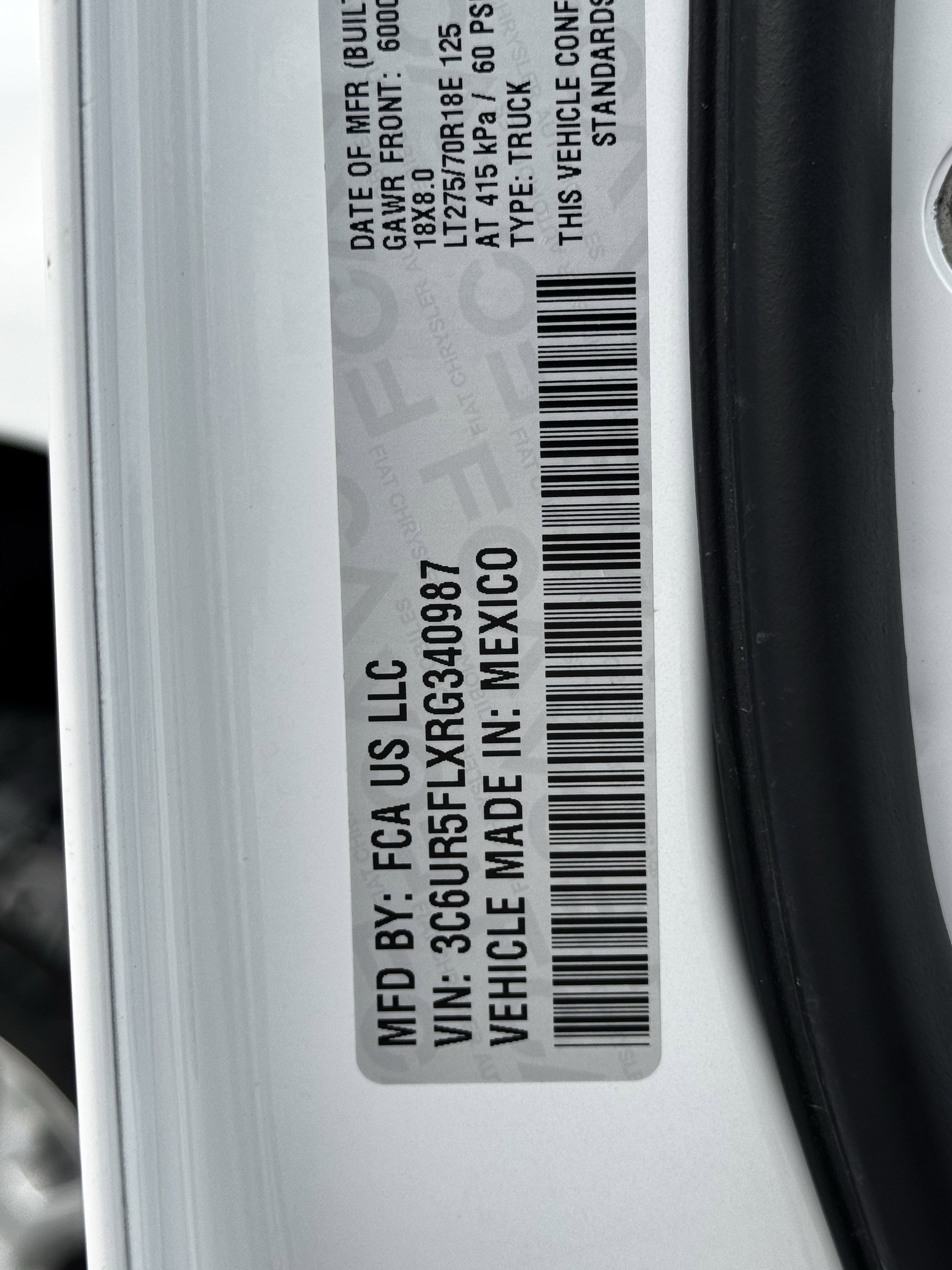 Used 2024 RAM 2500 Laramie image 34