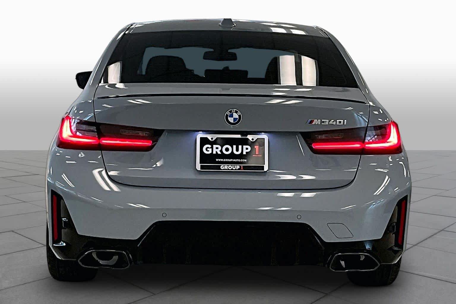 Used 2026 BMW M340i w/ Premium Package RWD image 4