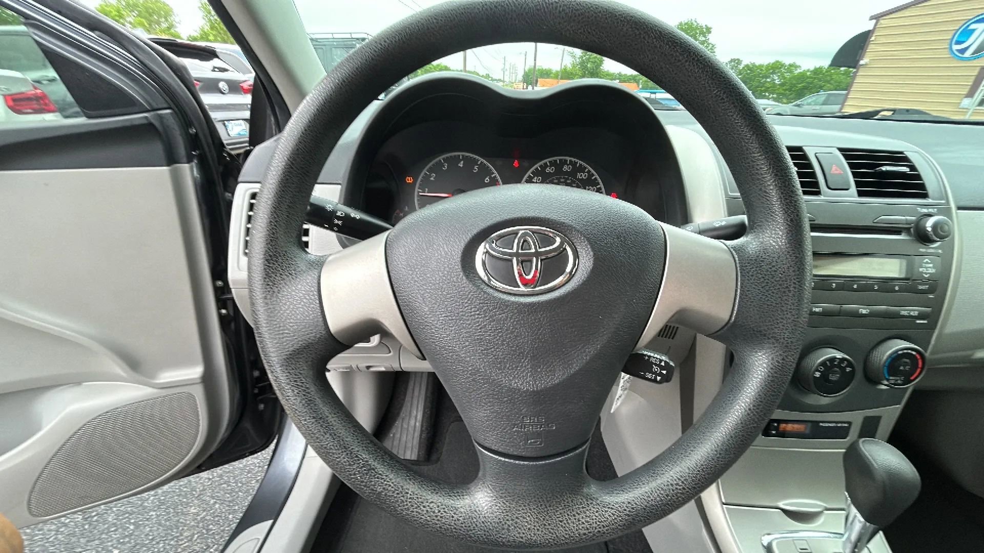Used 2011 Toyota Corolla LE FWD image 19