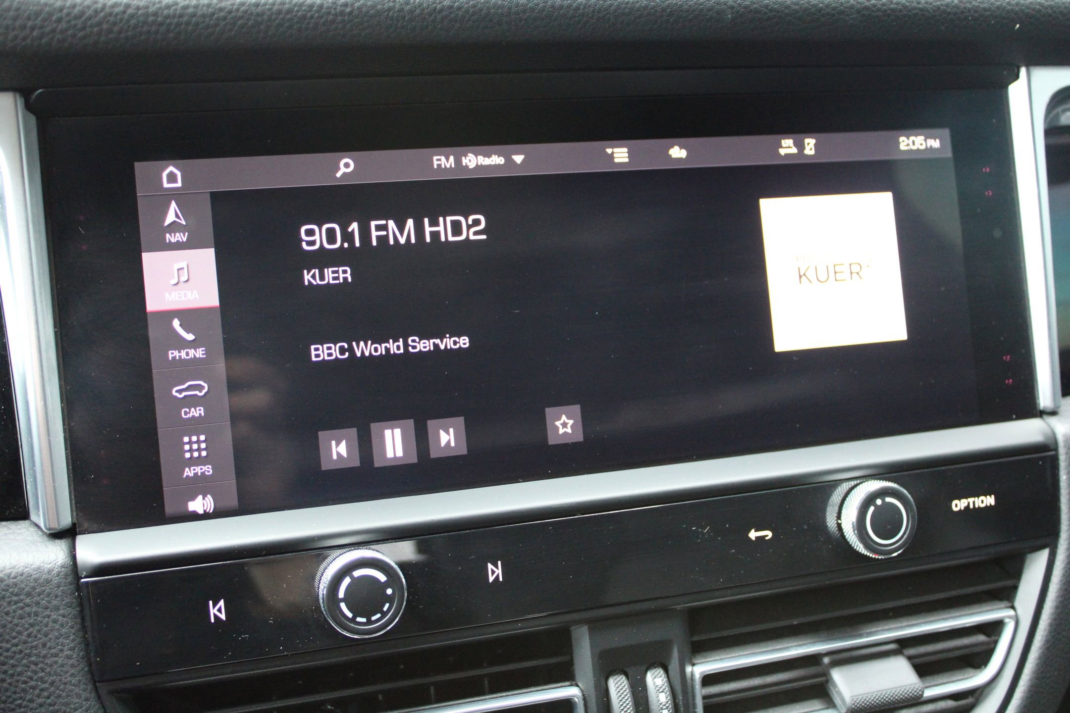 Certified 2023 Porsche Macan image 20