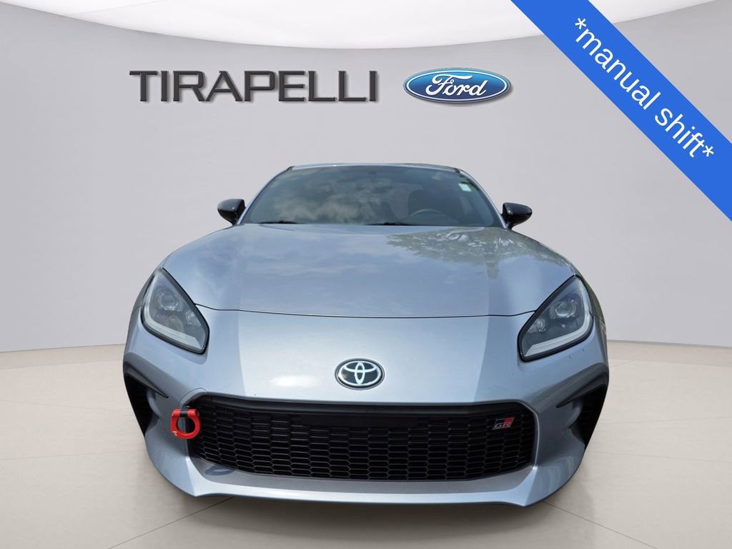 Used 2023 Toyota GR86 Premium w/ ALL Weather Mat Package (TMS) image 4