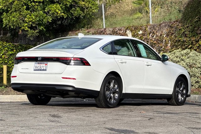 Certified 2023 Honda Accord EX image 4