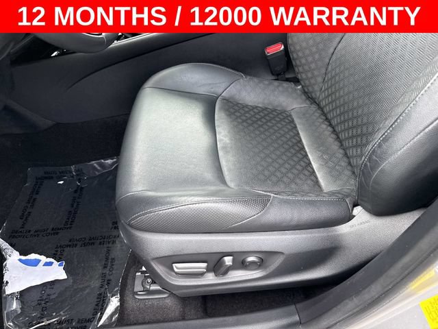 Used 2020 Toyota C-HR Limited FWD image 15