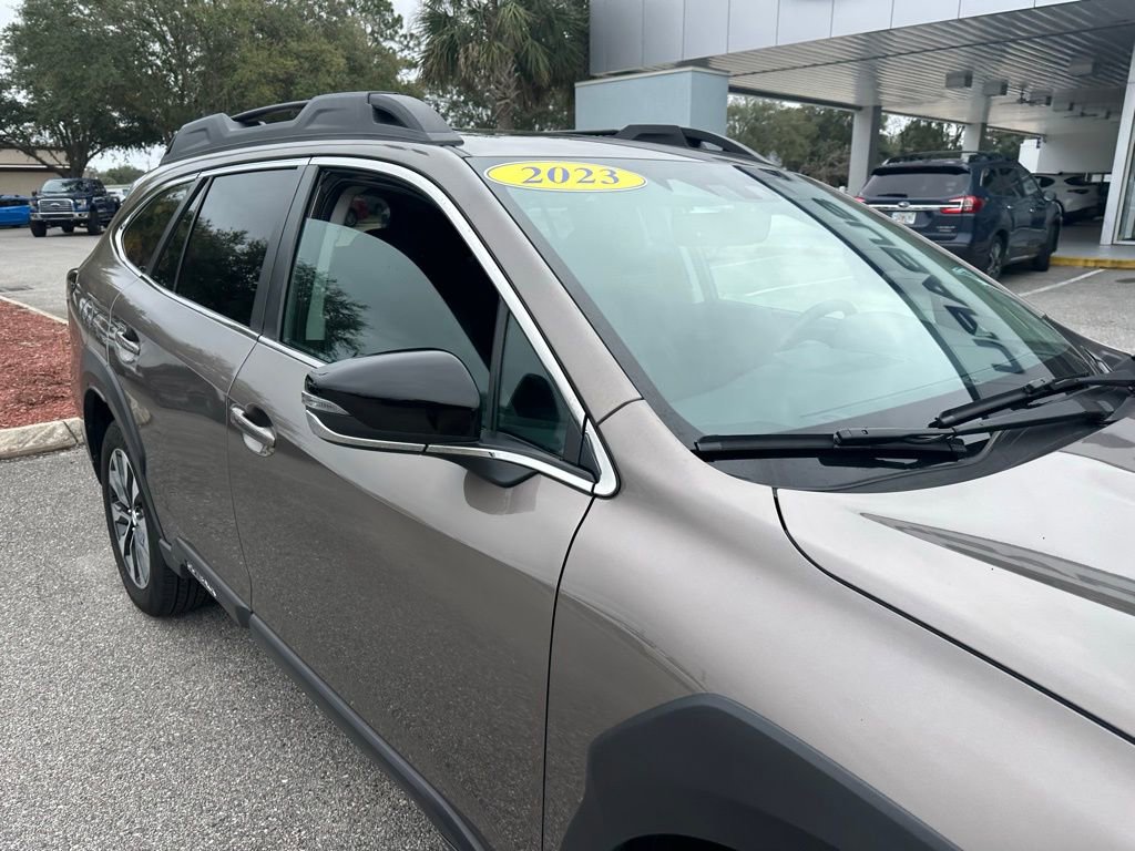 Used 2023 Subaru Outback Limited image 16