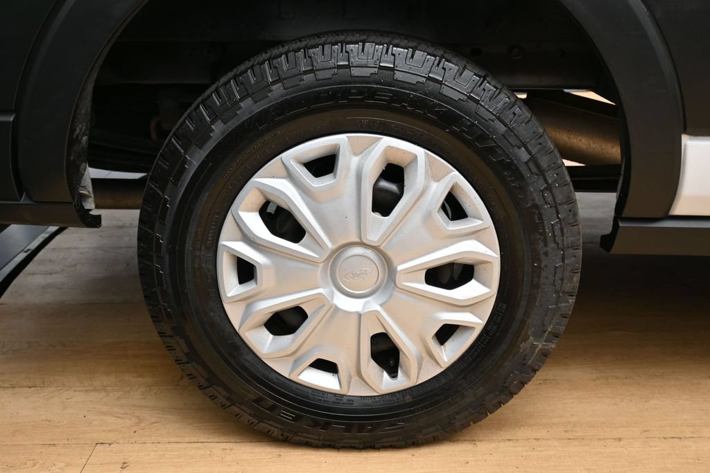 Used 2022 Ford Transit 350 XLT RWD image 10