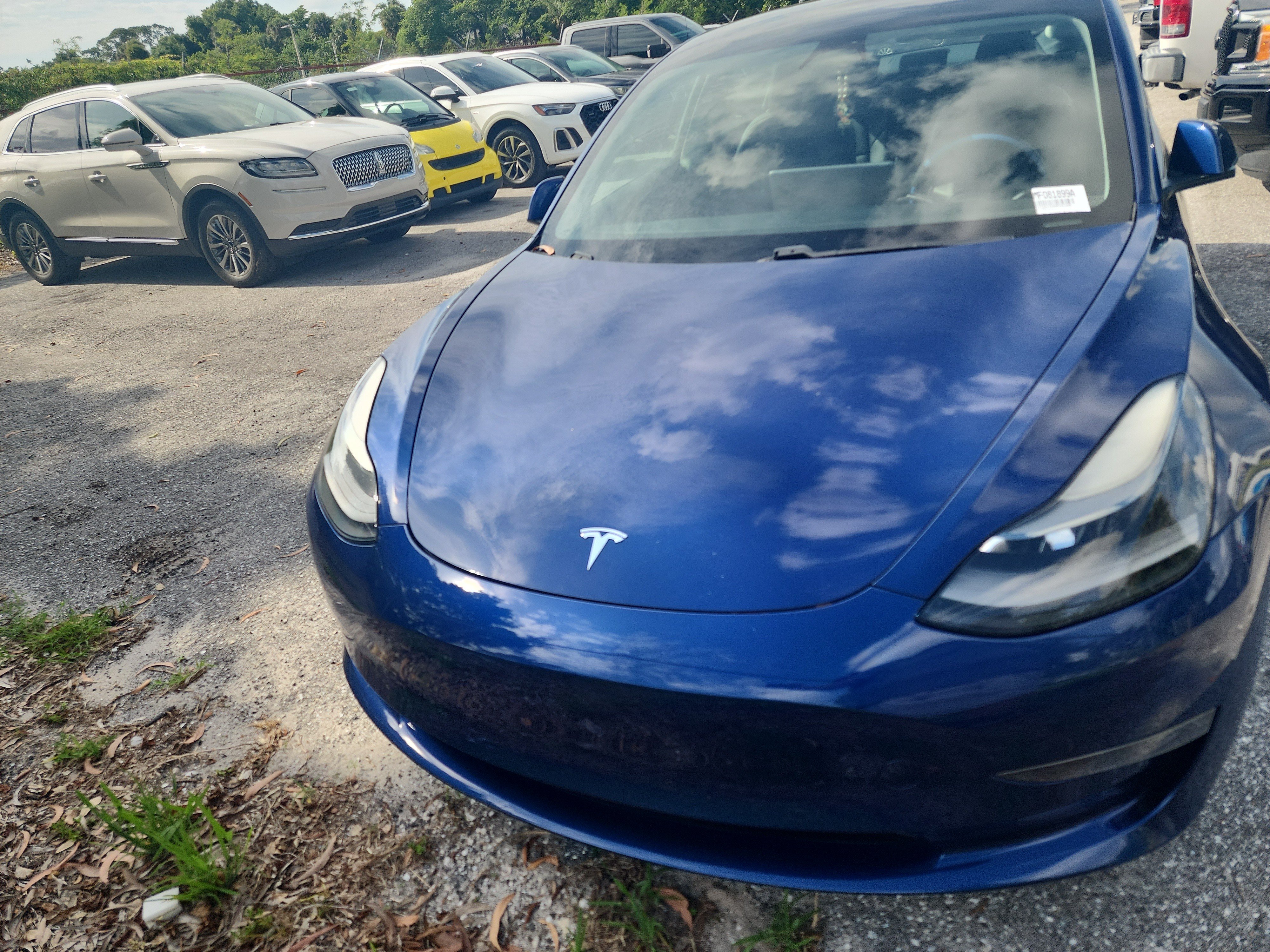 Used 2021 Tesla Model 3 Standard Range RWD image 2
