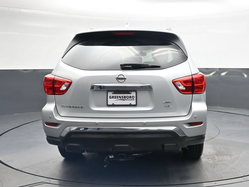 Used 2020 Nissan Pathfinder SL AWD/4WD image 7