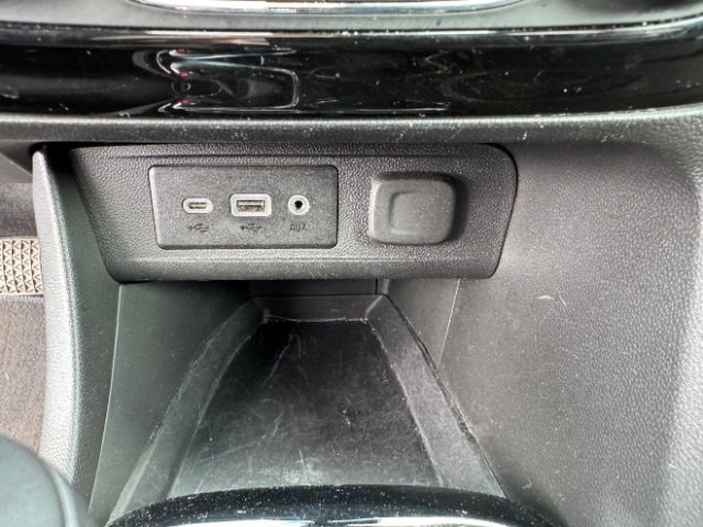 Used 2022 Buick Encore GX Preferred image 31