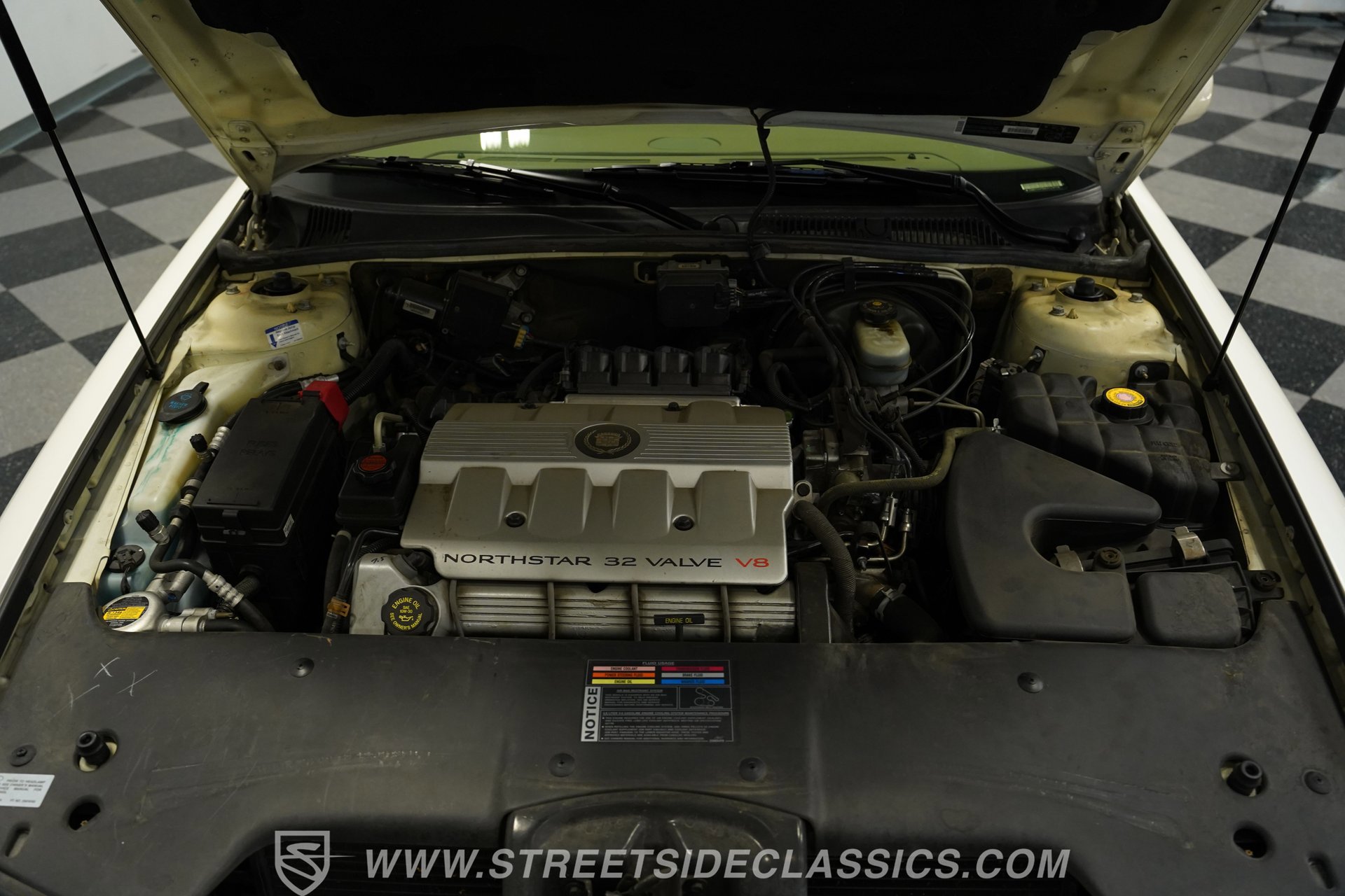 Used 1998 Cadillac Seville STS w/ Heated Seats Pkg image 3