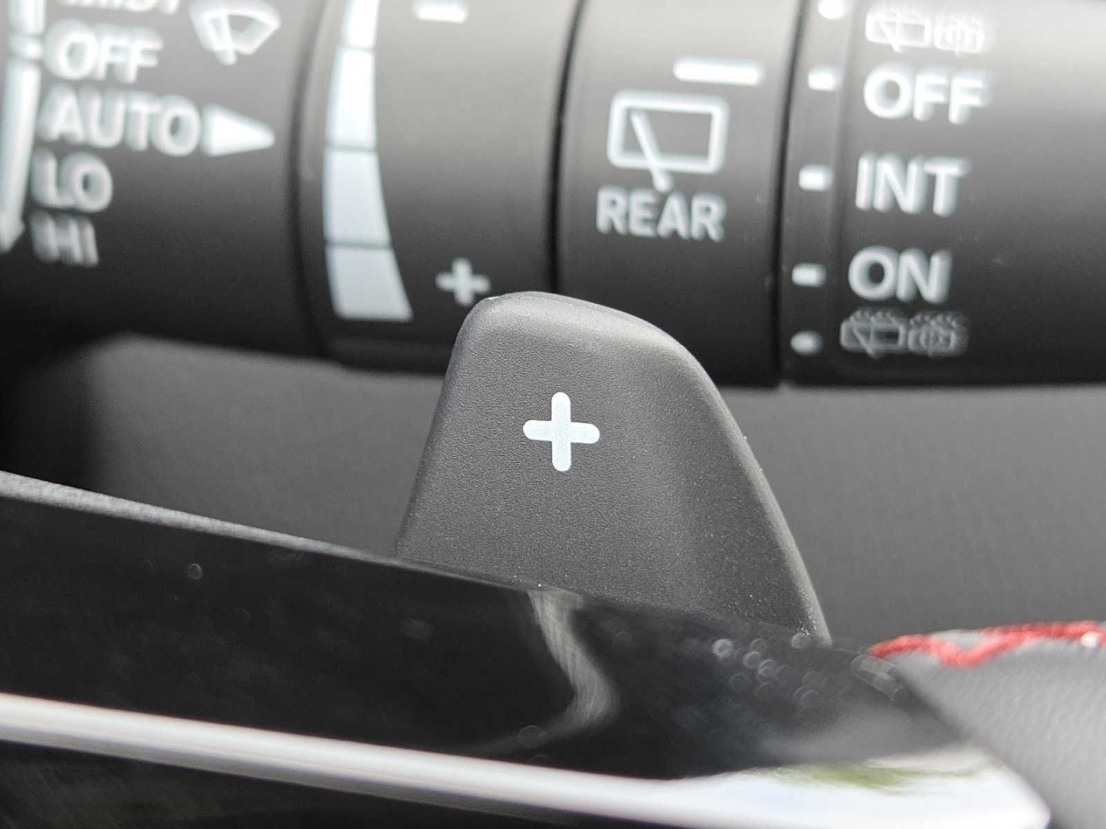 Certified 2025 Honda Pilot Black Edition image 15