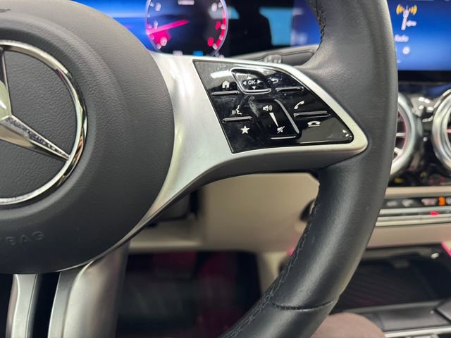 Certified 2025 Mercedes-Benz GLA 250 image 21