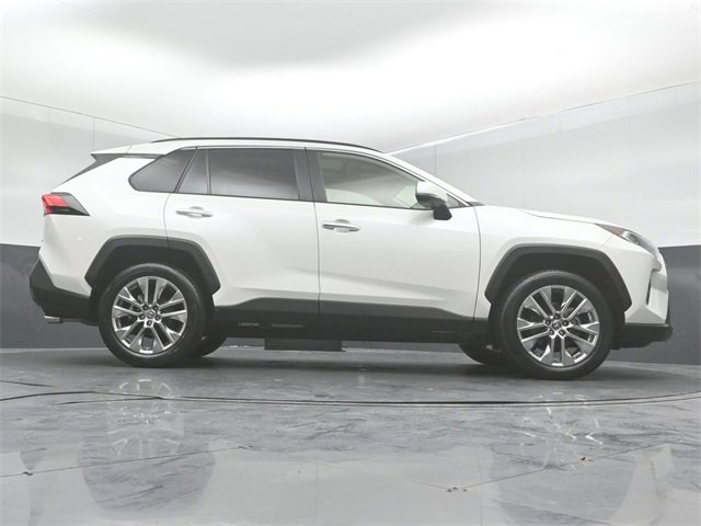 Used 2021 Toyota RAV4 Limited image 45