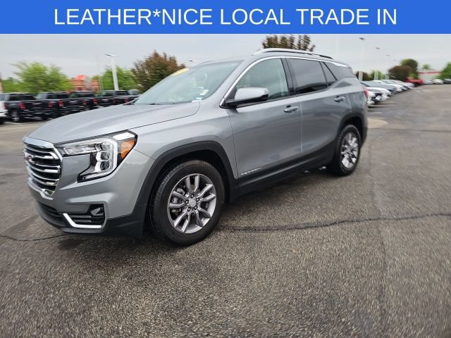 Used 2024 GMC Terrain SLT FWD image 9