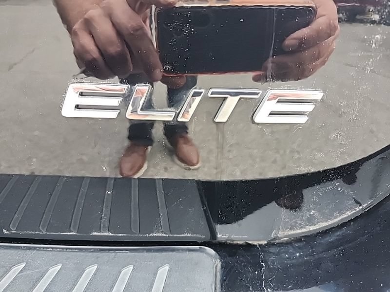 Used 2025 Honda Odyssey Elite image 6