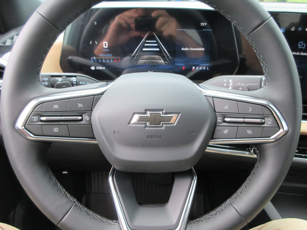 New 2027 Chevrolet Equinox ACTIV w/ Convenience Package III FWD image 25