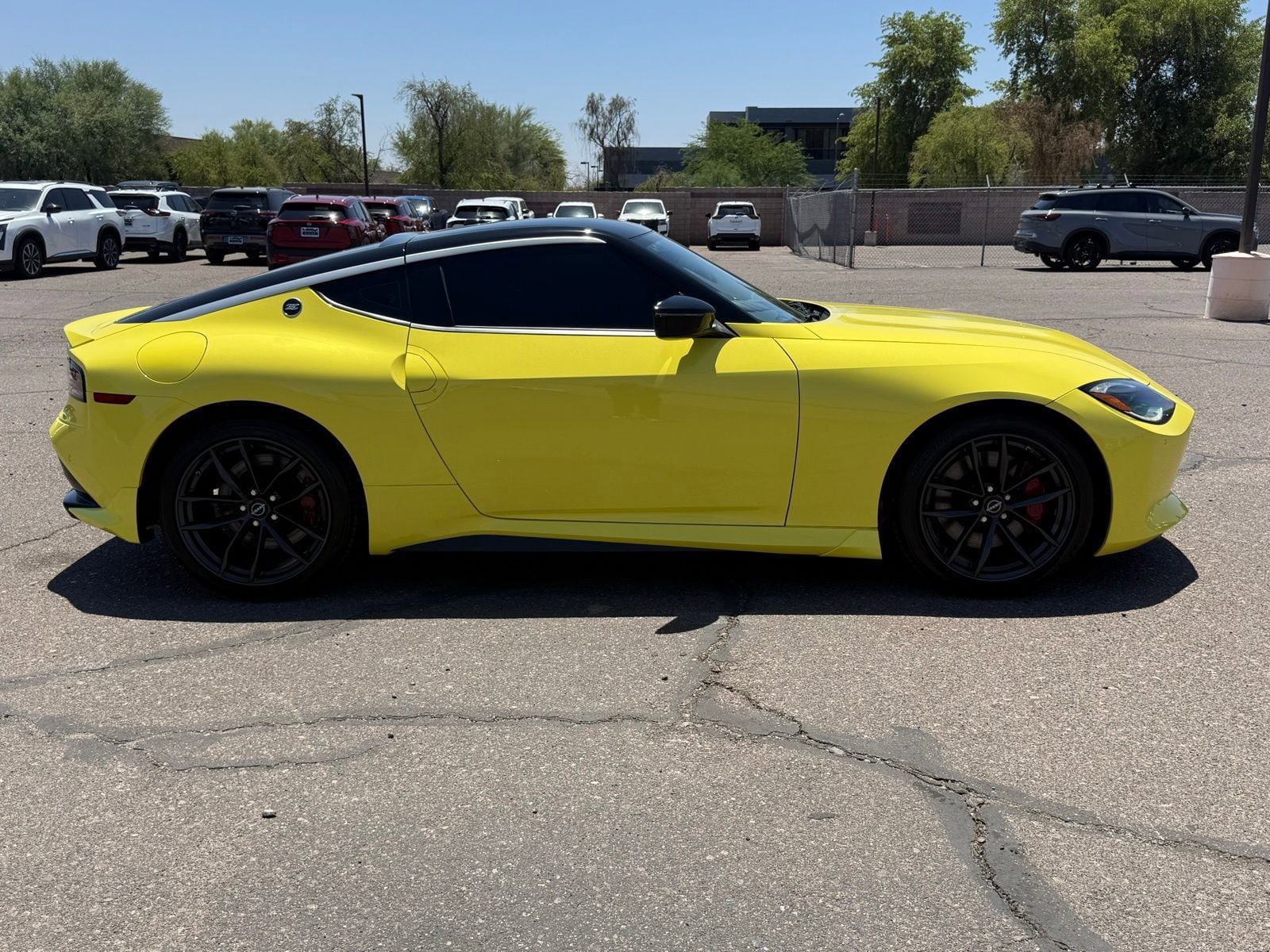Used 2023 Nissan Z w/ Floor Mat Package (L93) RWD image 4