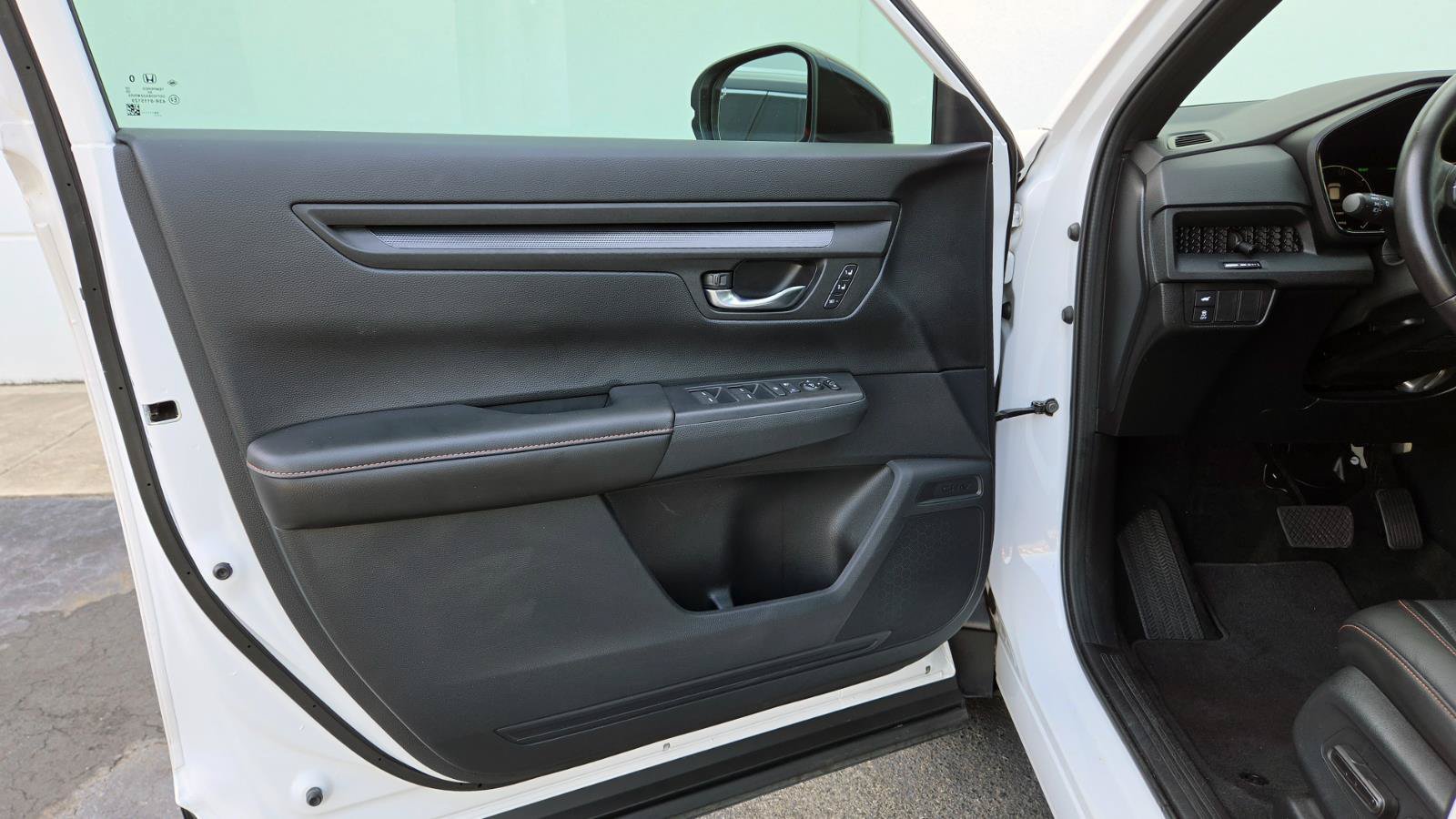 Used 2025 Honda CR-V Sport-L image 19