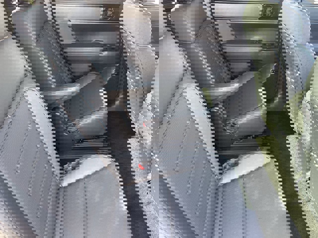 Certified 2025 Hyundai Santa Fe Calligraphy image 12