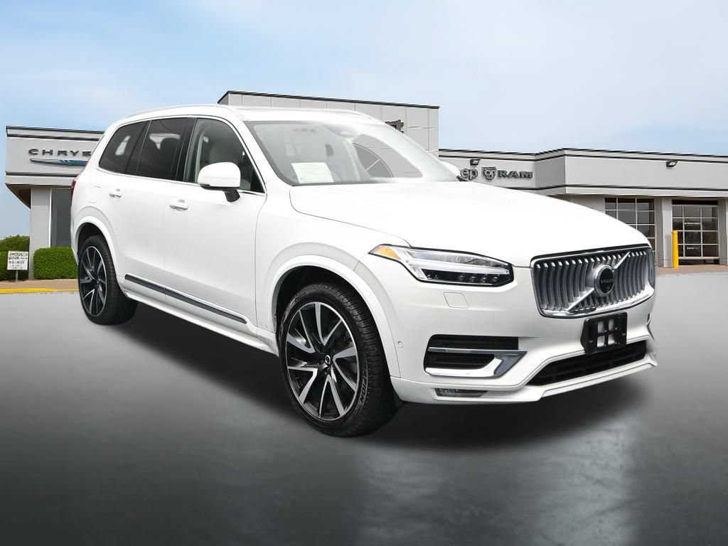 Used 2024 Volvo XC90 B6 Ultimate AWD/4WD image 7