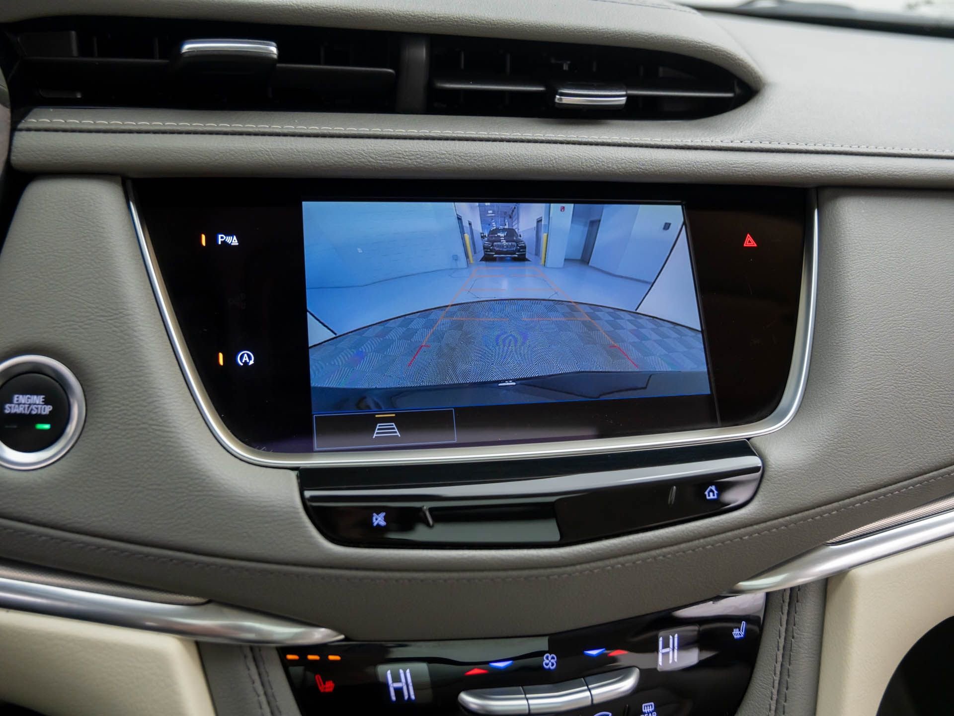 Certified 2025 Cadillac XT5 Premium Luxury w/ LPO, Floor Liner Package image 31